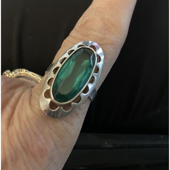 Vintage MCM Green Gemstone Ring Sterling Silver Faceted Marquise Lrg 925 Sz 8.5 - Picture 2 of 9